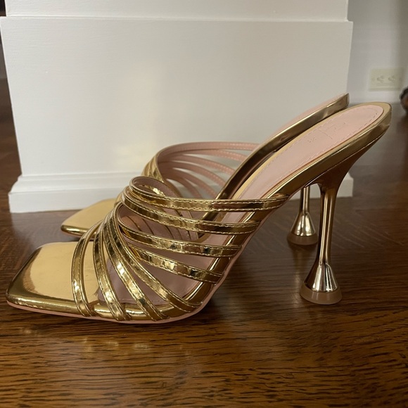 Zara Gold High Heels - Picture 3 of 6